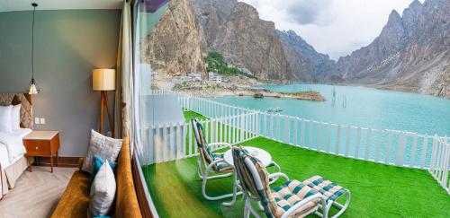 Fotografie z fotogalerie ubytování Luxus Hunza Attabad Lake Resort v destinaci Hunza