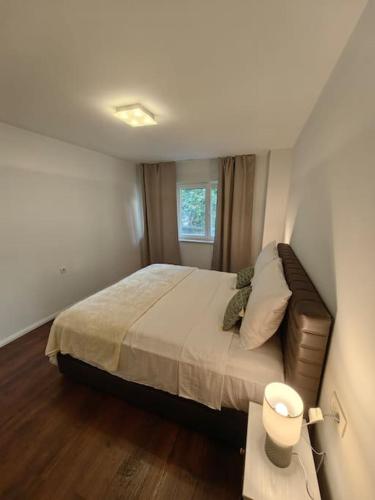 New 1 bedroom near Center and beach