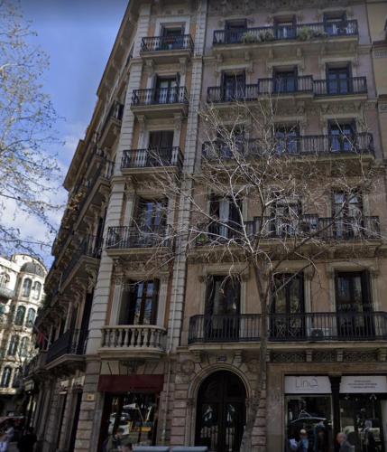 Eixample Apartment