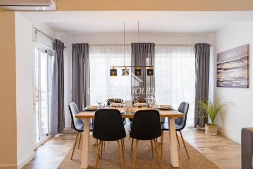 Beautiful Torrevieja Apartment 1 in town centre 3 beds for 6 people