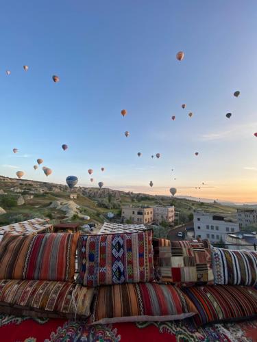 Photo de la galerie de l'établissement Garden Suites Hotel Cappadocia, à Gorëme