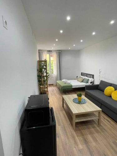 Estudio Retiro-Ibiza I