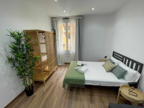 Estudio Retiro-Ibiza I