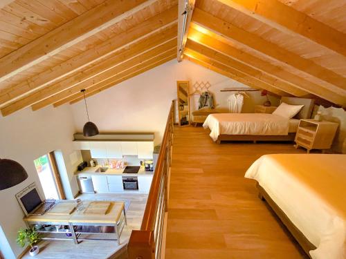 Salthouse Portugal - Stylish Duplex Apartment