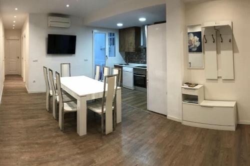 City center where Falla starts, Valencia – Updated 2023 Prices