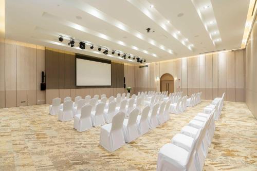 Kawasan bisnes dan/atau bilik persidangan di Best Western Plus Carapace Hotel Hua Hin