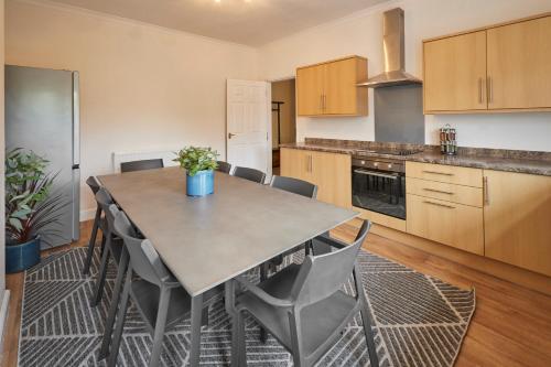 Dapur atau dapur kecil di Host & Stay - Mollymac