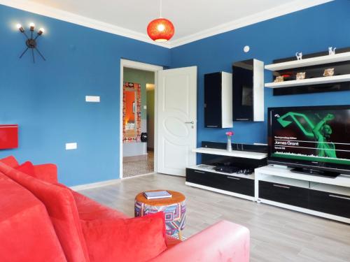 Centrally located flat 5 min to OzdilekPark Mall