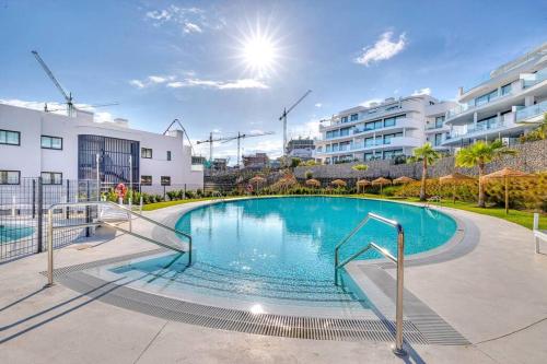 Stunning apart with private pool