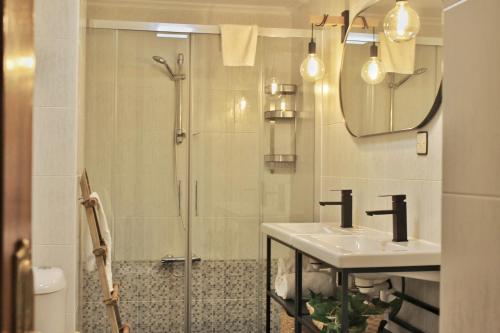 Foto dalla galleria di Apartamentos Playa del Sable a Isla