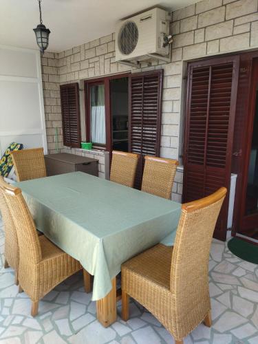 Zelena oaza Apartment