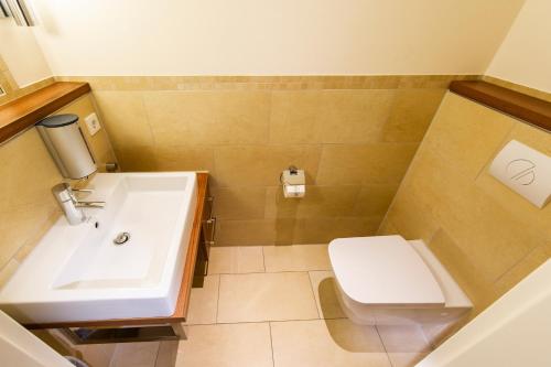 Bilik mandi di Haus Oldenburg - Wohnung 11 mit Dachterrasse