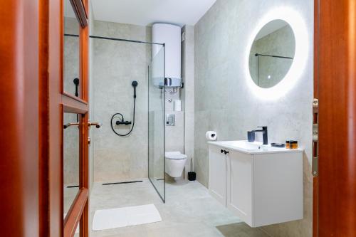 Ένα μπάνιο στο Forma Lux Žabljak