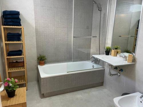 Kúpeľňa v ubytovaní Bonito apartamento cerca del centro - Trinidad