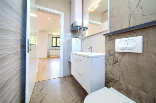 Koupelna v ubytování Villa Sabic By The Sea