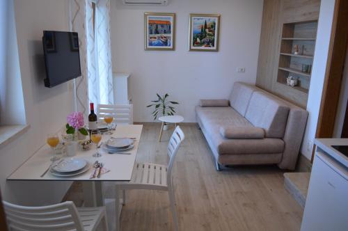 Apartments Spilan
