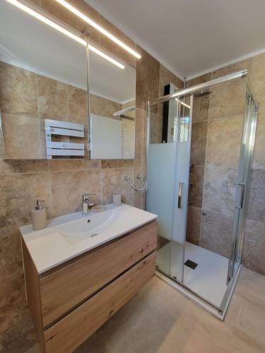 Koupelna v ubytování Gîte élégant au calme