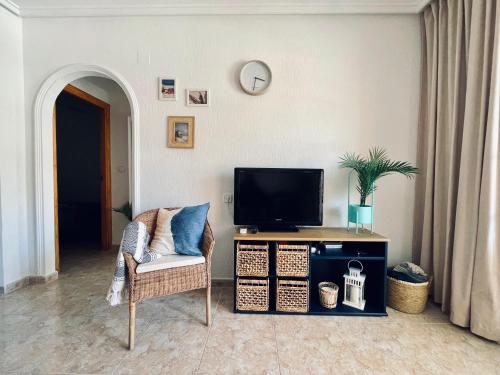 El Papagayo Apartment 2 mins walking to the beach