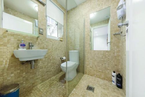 3 Bedroom Apartment in Westminster tesisinde bir banyo