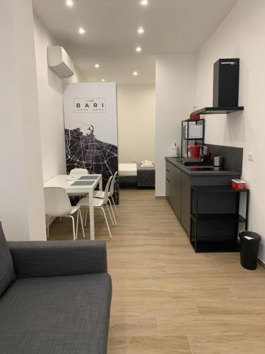 Kuchyň nebo kuchyňský kout v ubytování Citywise Vittorio - Independent Apartment near Bari central station