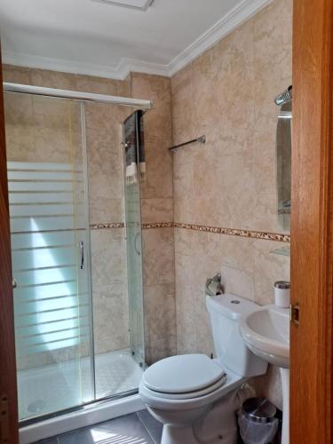 Bilik mandi di Ático con terraza
