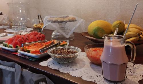 Φαγητό σε αυτό το πανδοχείο ή κάπου εκεί κοντά