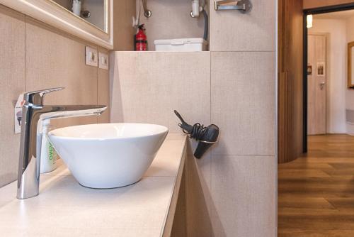 Gambar di galeri bagi Luxury Flat by Central Station / Unique View di Milan
