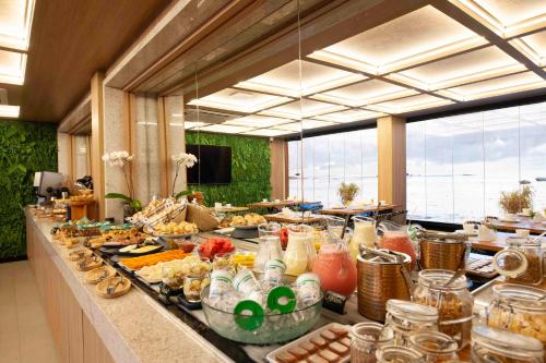 Makanan di atau berdekatan inn ini