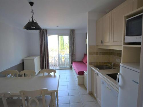 Maison Grospierres, 3 pièces, 6 personnes - FR-1-382-170