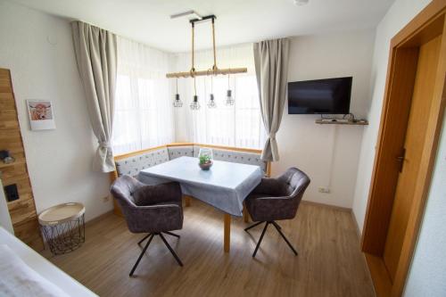 TV a/nebo společenská místnost v ubytování Haus Kristina