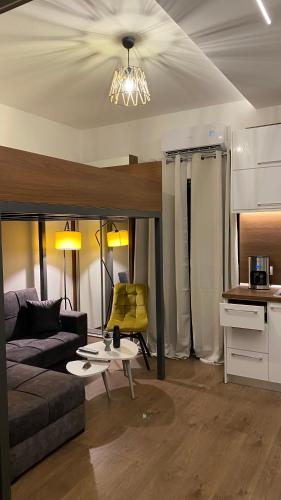 Modern Tiny House in Volos