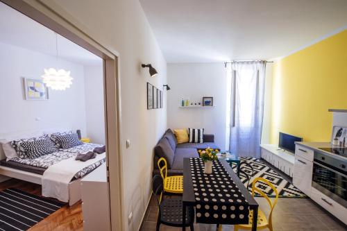 Apartments Jadera