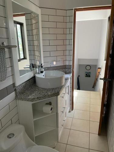 Blue Haven Tropical Condo – Photos 4