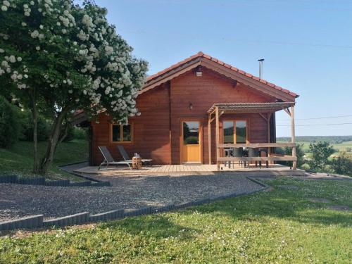 Chalet cosy avec jardin, parking et recharge VE aux portes des Vosges - FR-1-584-16