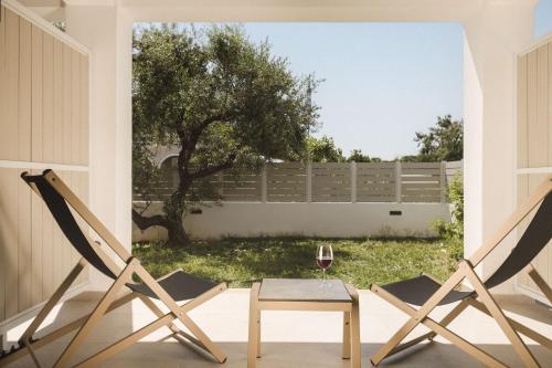 krystalia's luxury studio1