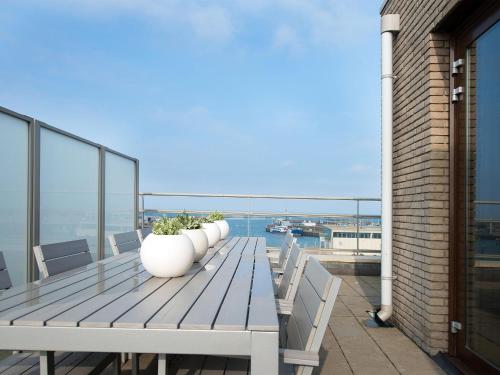 Luxury apartment with a view over the North Sea