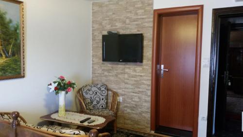 Imagen de la galería de Villa Jadran Apartments, en Bar