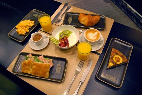 Φαγητό σε αυτό το ξενοδοχείο ή κάπου εκεί κοντά