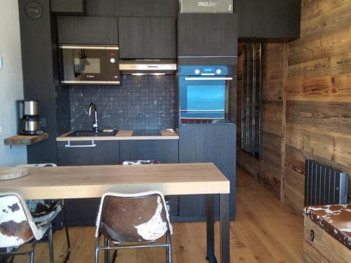 Studio confortable 4 pers, proche pistes, centre et commerces - FR-1-733-56