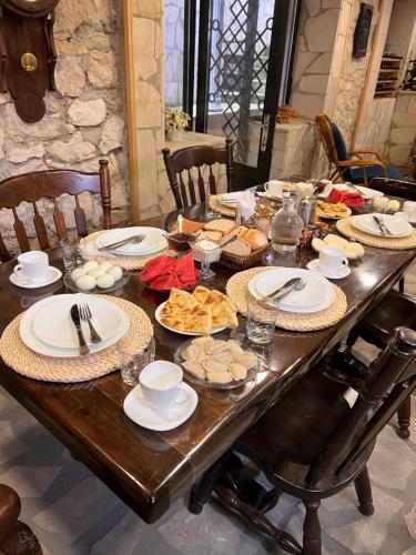 Comida en o cerca de este hostal o pensión
