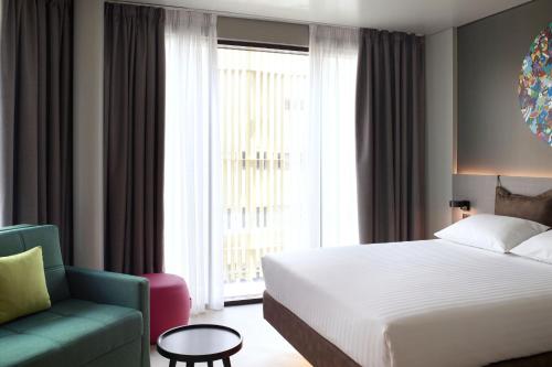 Moxy Athens Cityにあるベッド