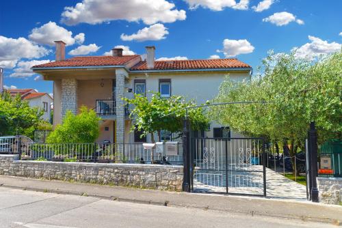 Apartment Snezana 2265