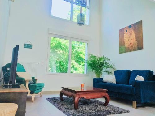 Photo de la galerie de l'établissement Maison au Pegasus Bridge & Proche Plage, à Bénouville