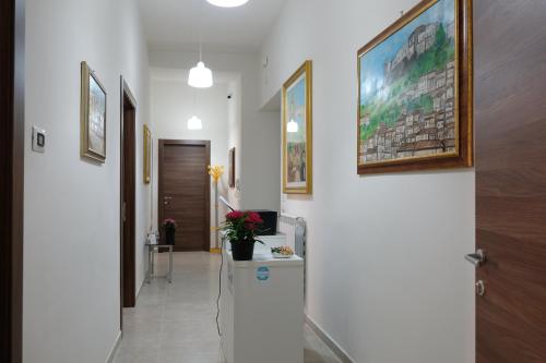 Φωτογραφία από το άλμπουμ του B&B ANNUNZIATA-Vicino all' Ospedale Civile dell'Annunziata e alla Clinica Scarnati, a due passi dall'Ospedale Mariano Santo,Siamo nel centro di Cosenza con facilita' di parcheggio e servizi vari στην Κοζέντσα