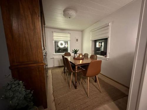 Gallery image of Cozy homey house/Great location in Akureyri
