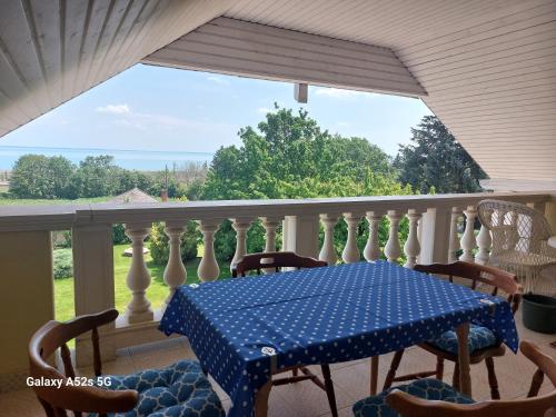 Фотография из галереи Sophie apartman в городе Альшоэрш