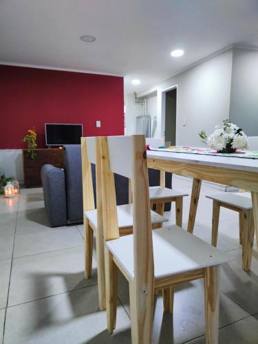 Departamento con 2 habitaciones y patio en el centro de Mendoza