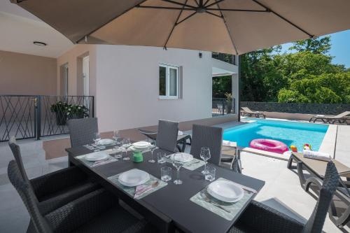 Villa IN – Photos 2