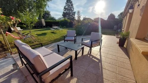 Maison avec jardin pour 7 pers à Vibraye - Perche 2h de Paris - 45 min circuit 24h du Mans