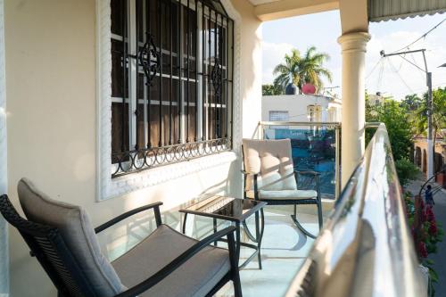 Balcó o terrassa a Villa Gumio 2BR Apt -7min walk Boca Chica Beach apts